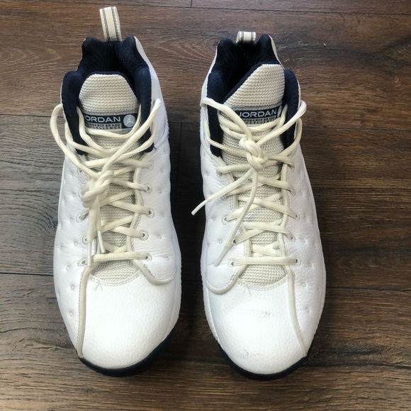 Nike Air Jordan Jumpman Team ll - Picture 2 of 6